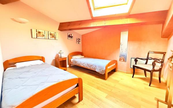 Maison à vendre    6 pièces •  Lherm