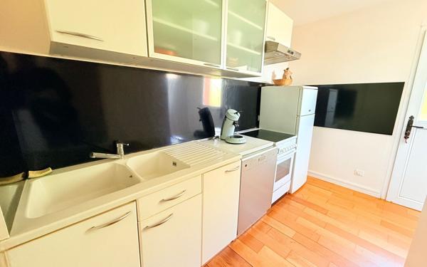 Maison à vendre    6 pièces •  Lherm