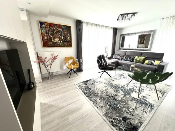 APPARTEMENT 100 M² SUR TOUT LE DERNIER ETAGE - ROOFTOP 152 M² - METZ Metz (57050)