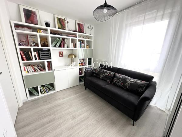 APPARTEMENT 100 M² SUR TOUT LE DERNIER ETAGE - ROOFTOP 152 M² - METZ Metz (57050)