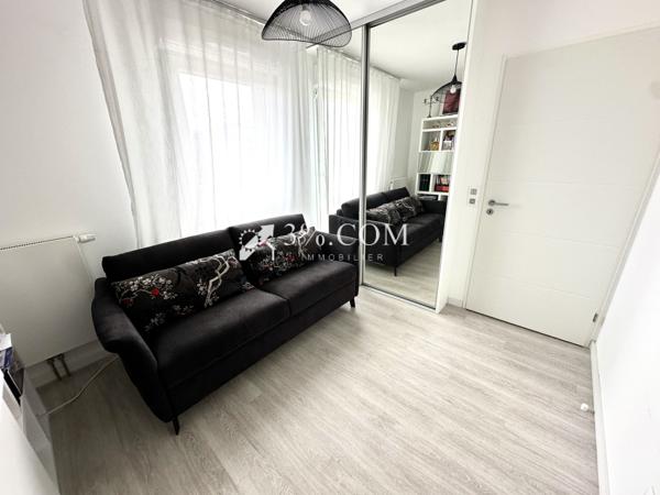 APPARTEMENT 100 M² SUR TOUT LE DERNIER ETAGE - ROOFTOP 152 M² - METZ Metz (57050)