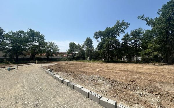 Terrain à vendre    Cugnaux