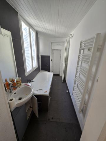 Metz (57000) SOUS COMPROMIS // IMMEUBLE DE 4 APPARTEMENTS A RENOVER ENTIEREMENT METZ CENTRE - TOITURE NEUVE