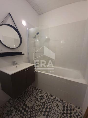 À vendre : T2 de 30 m² en plein centre-ville de Pau.