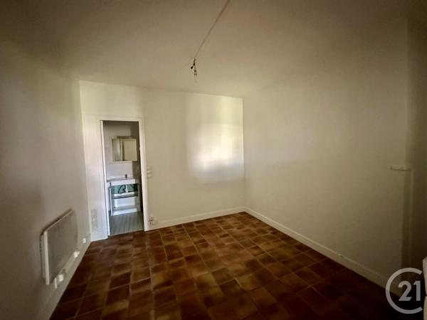 Immeuble à vendre  213,57 m2 CUGNAUX - 31