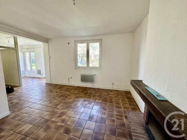Immeuble à vendre  213,57 m2 CUGNAUX - 31