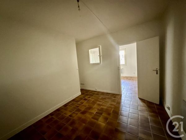 Immeuble à vendre  213,57 m2 CUGNAUX - 31