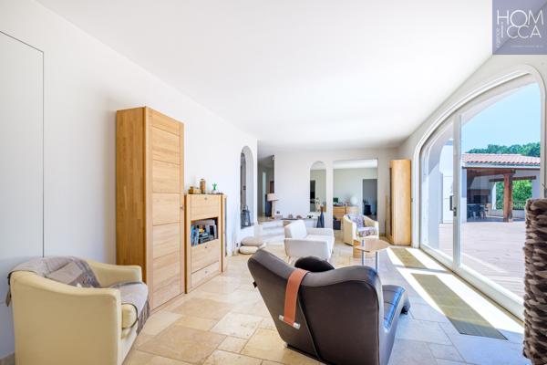 Maison 7 pièce(s) 5 chambre(s) 269 m²