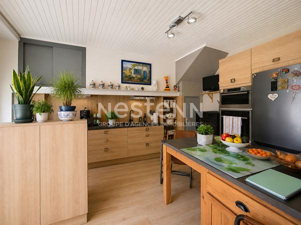Maison de ville avec T2 indépendant, terrasse et garage à Sigean