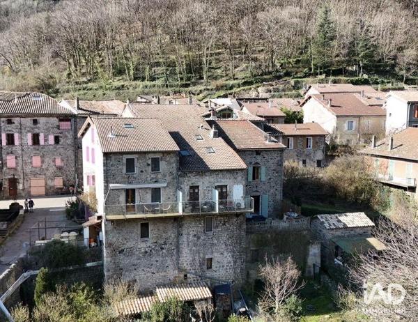 Hôtel-restaurant à vendre 380 m² Dournazac