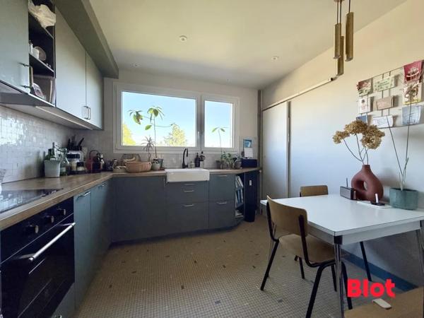Appartement 4 pièce(s)