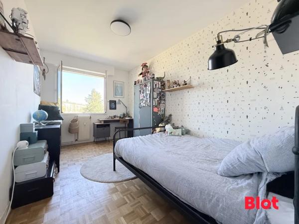 Appartement 4 pièce(s)