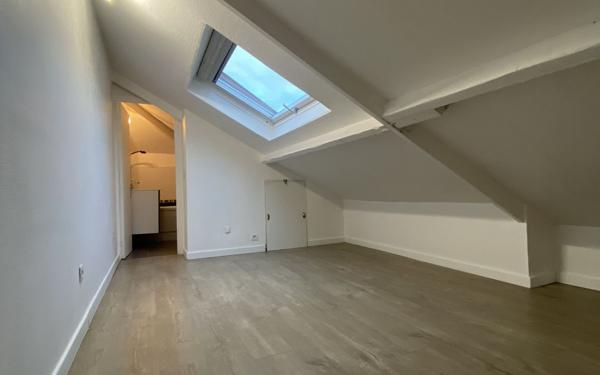Appartement à louer    3 pièces • 57 m2 La Varenne - Saint-Maur-des-Fossés
