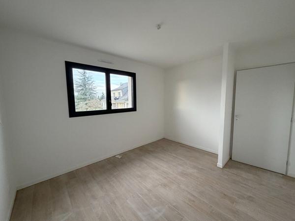 Maison neuve Ecouflant - type 5 - Proche parc des Sablières