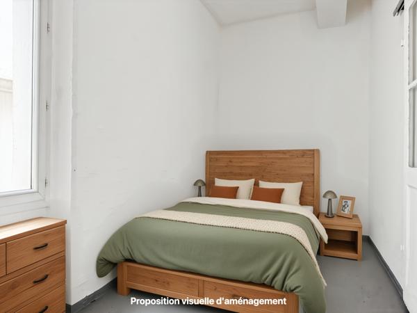 Toulon (83000) TOULON MAIRIE/HALLES – Grand T2 de 52m² – Idéal Investissement LCD ou 1er Achat