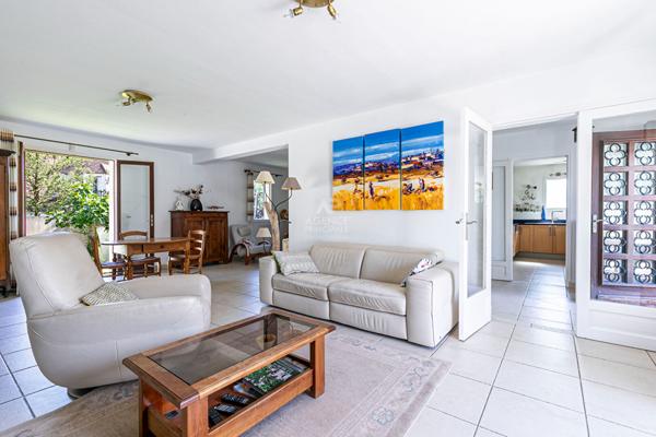 Maison Croissy Sur Seine 5 pièce(s) 155 m² €1 049 000 ** - Référence 161622