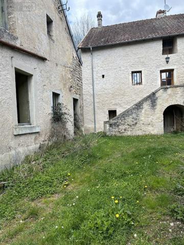 Maison à vendre à Fleurey-sur-Ouche en Côte-d'Or (21410), ref : 044/2026/128