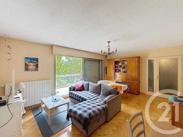 Appartement T2 à vendre  2 pièces - 64,86 m 2   GRADIGNAN  - 33