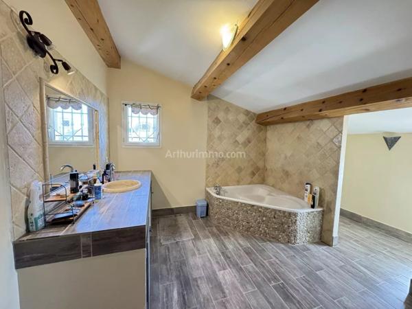 Vente Maison 5 pièces 185 m2 à Manosque