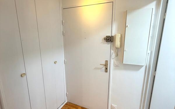 Appartement à louer    2 pièces •  Rosny-sous-Bois