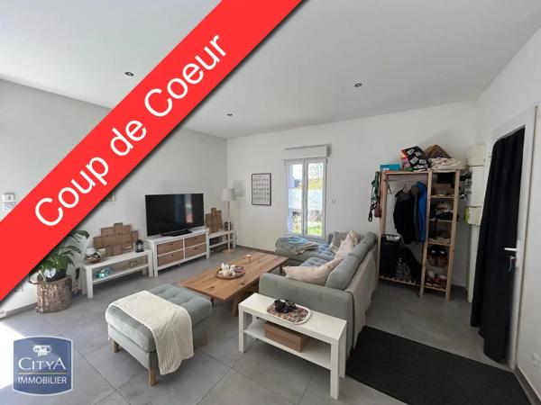 Appartement à louer 3 pièces 74.7m² Belfort (90000)