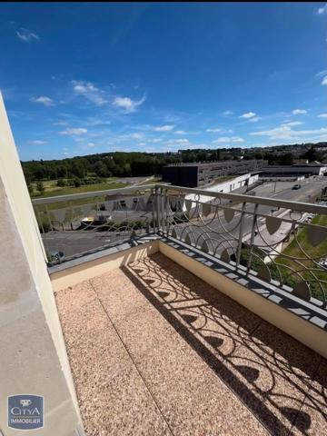 Appartement à vendre 3 pièces 61.2m² Saint-Cyr-l'École (78210)