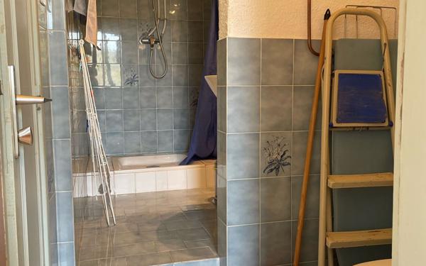 Appartement à vendre    2 pièces •  Gréoux-les-Bains