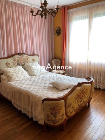 Maison à SAINT-BENOIT, 86280 - 9 pièces 237m²