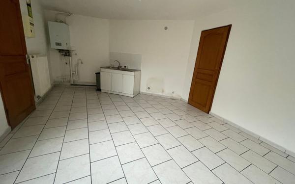 Maison à vendre    3 pièces • 78 m2 Hérin