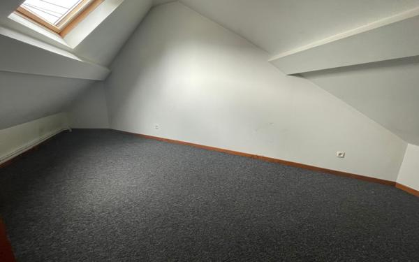 Maison à vendre    3 pièces • 78 m2 Hérin