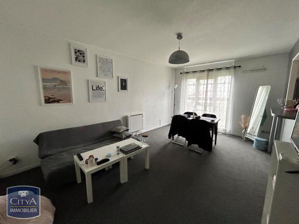 Appartement à louer 2 pièces 55m²