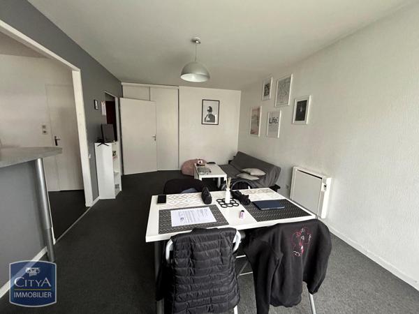 Appartement à louer 2 pièces 55m²