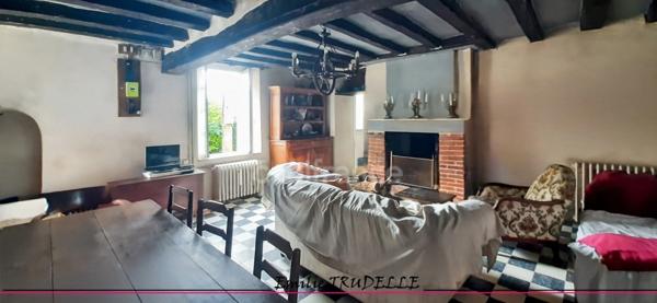 Maison authetique à vendre 4 pièces PONCE SUR LE LOIR (72) terrain 537m²