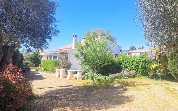 Maison à vendre    5 pièces • 88,23 m2 Six-Fours-les-Plages