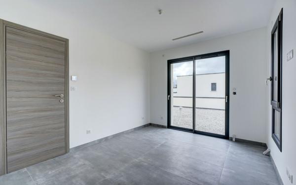 Maison à vendre    4 pièces •  Saint-Maurice-l'Exil