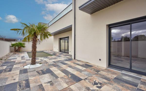 Maison à vendre    4 pièces •  Saint-Maurice-l'Exil