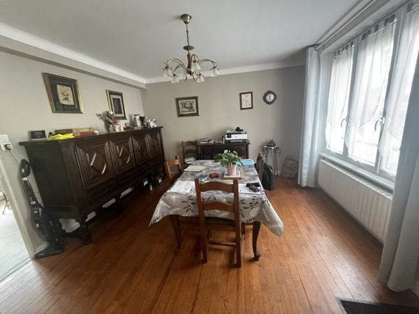 Maison à vendre 132 840 € Pont-de-Buis-lès-Quimerch 6 p 79 m² DPE E