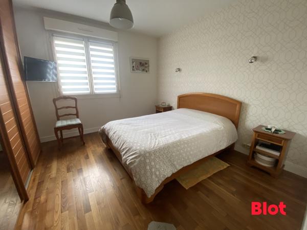 Maison 6 pièce(s)