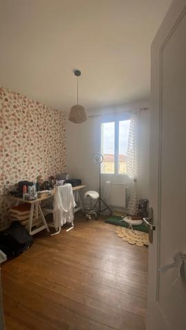 Belle maison familiale proche du centre.