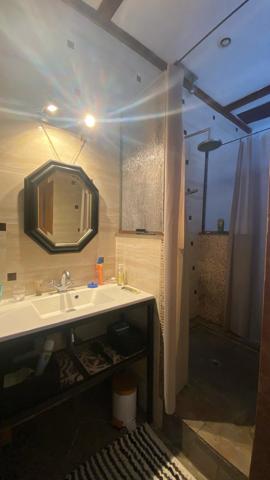 Belle maison familiale proche du centre.