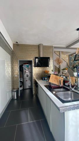 Belle maison familiale proche du centre.