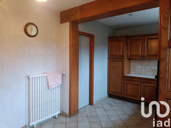 Maison 6 pièces de 137 m² à Foucarmont (76340)