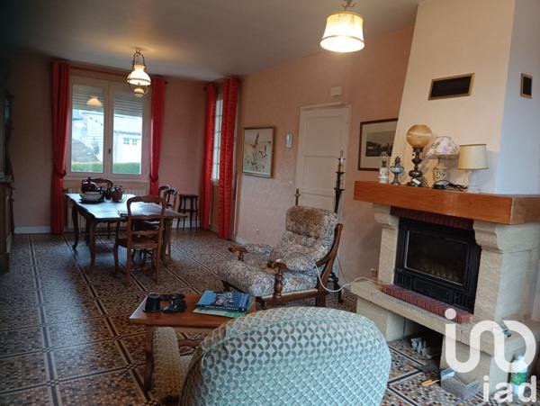 Maison 6 pièces de 137 m² à Foucarmont (76340)