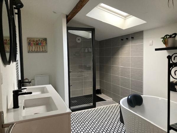 Maison 4 pièces - 120 m²
EXCLUSIVITÉ EFFICITY