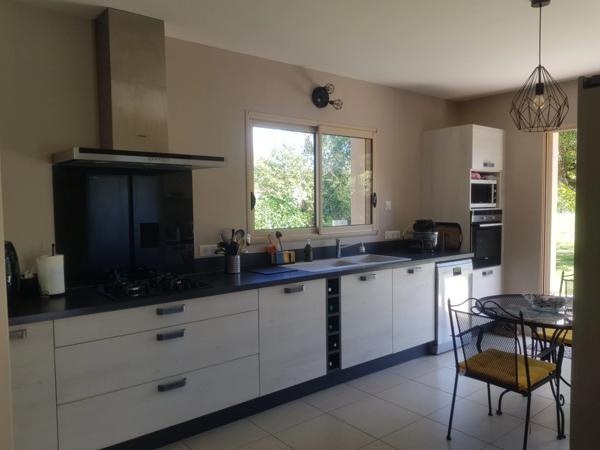 Très belle maison spacieuse de 2016