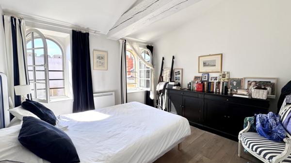 « Appartement à vendre LA ROCHELLE » 457 000 € FAI* ÉLÉGANCE & AUTHENTICITÉ