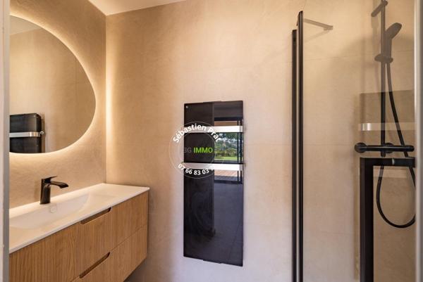 Vente / Villa à Roquebrune-sur-Argens (83380)