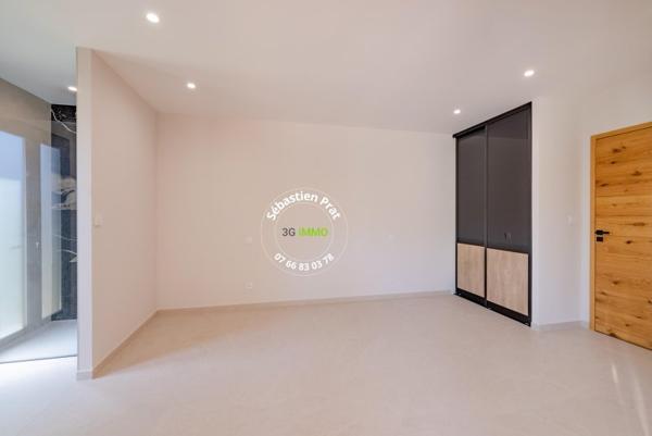 Vente / Villa à Roquebrune-sur-Argens (83380)
