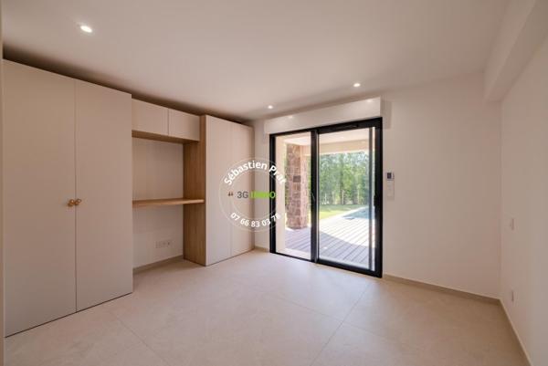 Vente / Villa à Roquebrune-sur-Argens (83380)