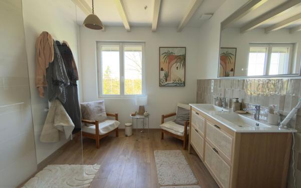 Maison à vendre    7 pièces •  Migné-Auxances